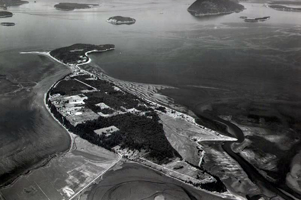 aerial-samish-mindfulness-retreat-seattle aerial view of samish island retreat center
