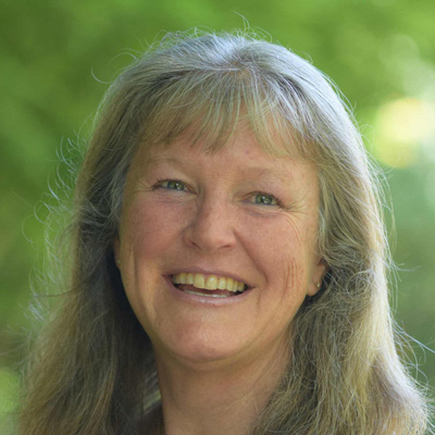 raizelah-bayen Headshot of mindful massage instructor, Raizelah Bayen.